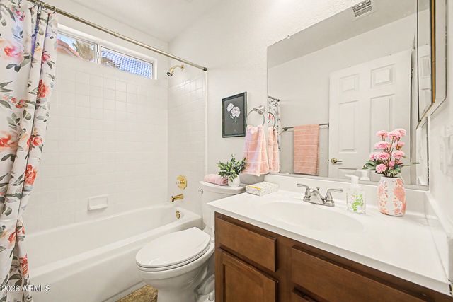 6893 S LAKE FOREST Court, Chandler, AZ 85249