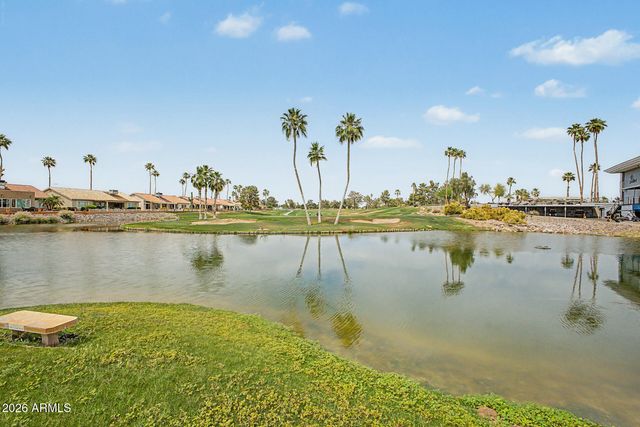 6893 S LAKE FOREST Court, Chandler, AZ 85249