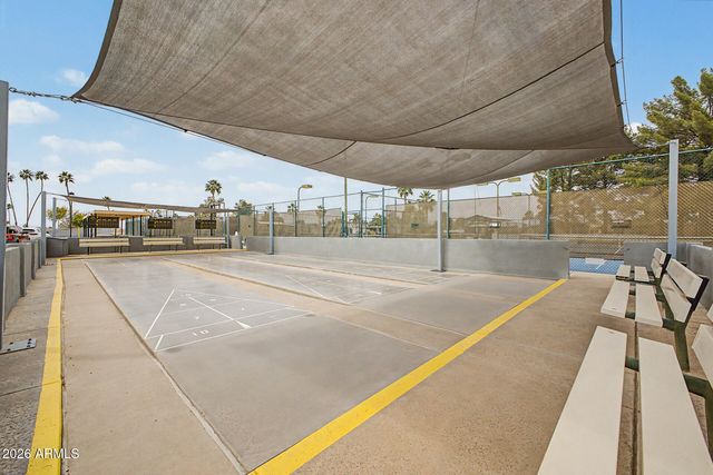 6893 S LAKE FOREST Court, Chandler, AZ 85249