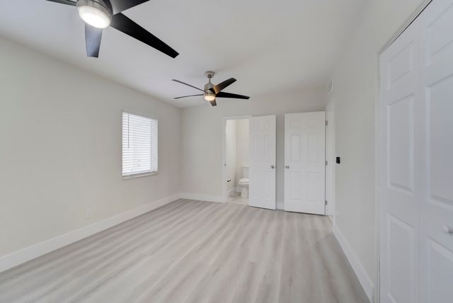 840 Bradley Street, West Palm Beach, FL 33405