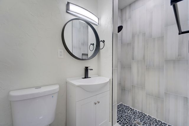 840 Bradley Street, West Palm Beach, FL 33405
