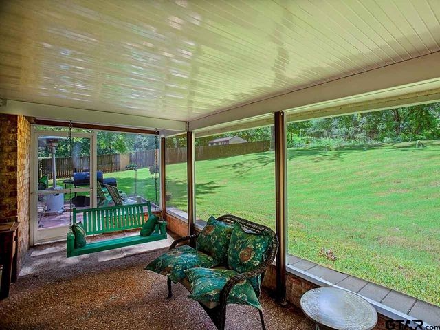 11291 County Rd 1232, Flint, TX 75762