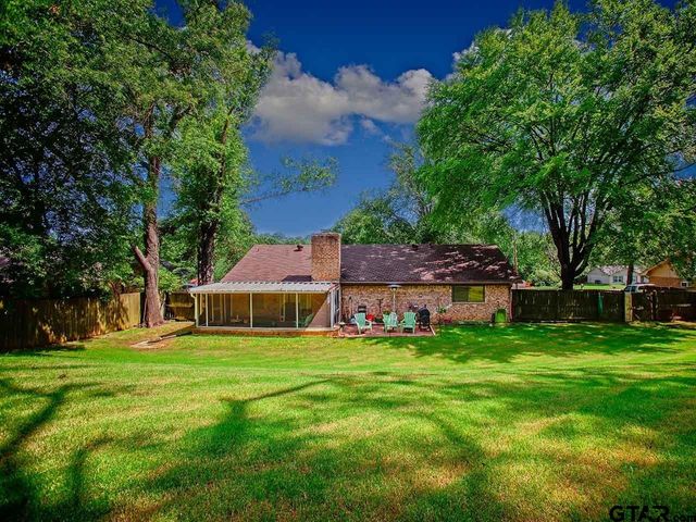 11291 County Rd 1232, Flint, TX 75762