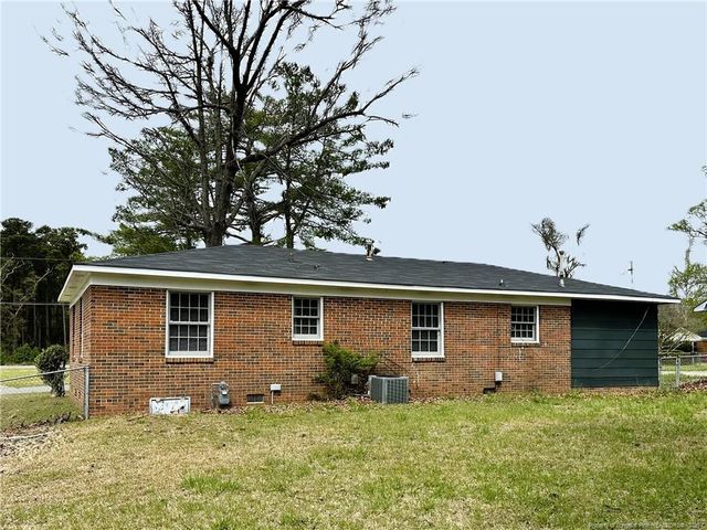 5622 Carson Drive, Fayetteville, NC 28303