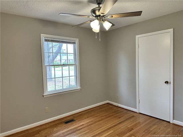 5622 Carson Drive, Fayetteville, NC 28303