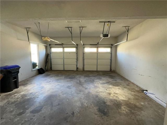 1251 Green Oak Circle, Lawrenceville, GA 30043