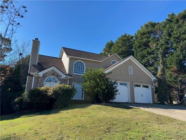 1251 Green Oak Circle, Lawrenceville, GA 30043