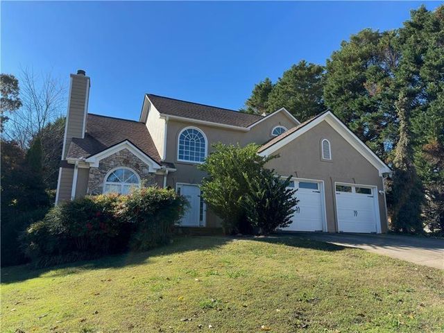 1251 Green Oak Circle, Lawrenceville, GA 30043