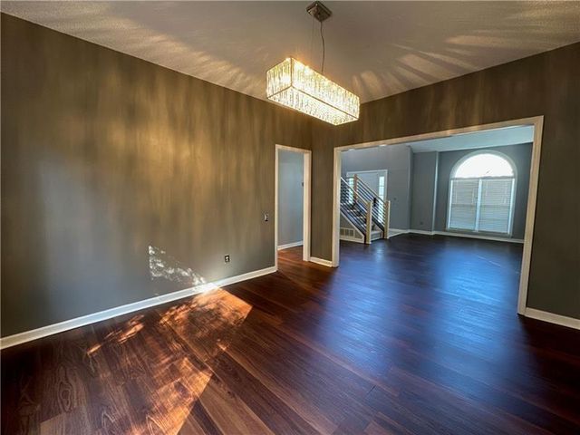 1251 Green Oak Circle, Lawrenceville, GA 30043