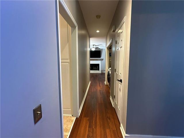 1251 Green Oak Circle, Lawrenceville, GA 30043