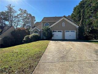 1251 Green Oak Circle, Lawrenceville, GA 30043