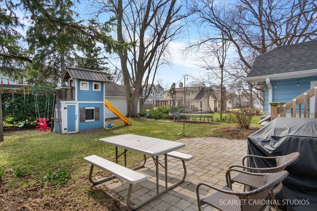 314 E Jefferson Avenue, Wheaton, IL 60187