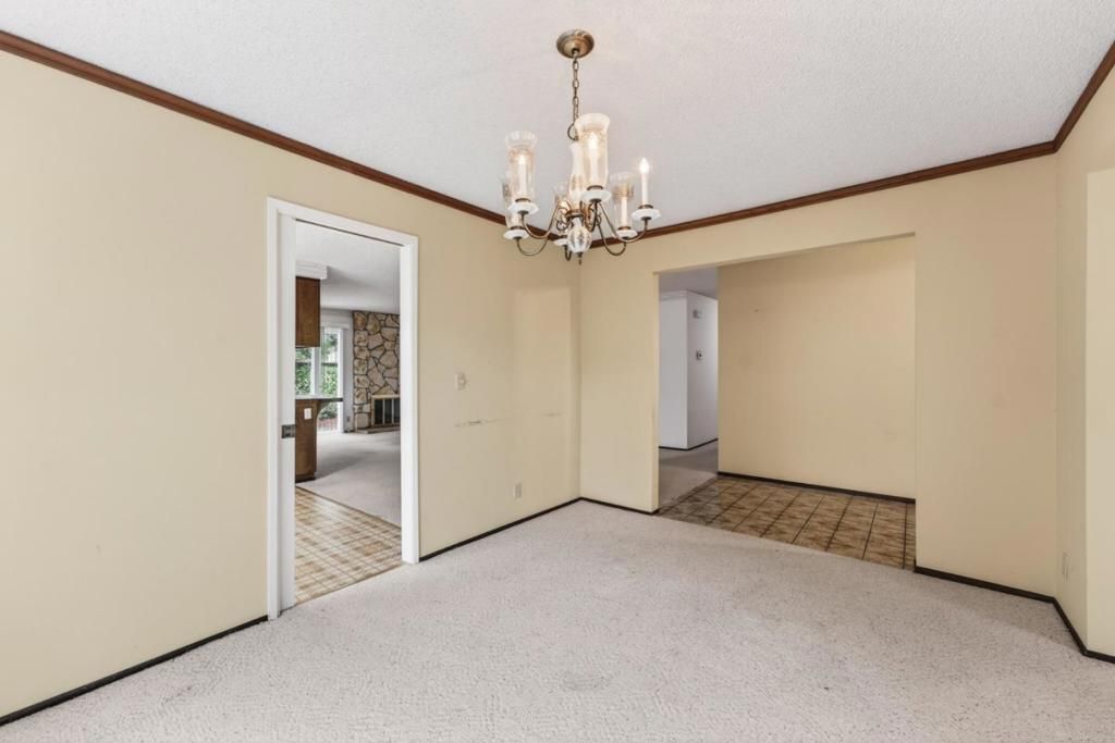 Image 10 of property listing at 20683 Greenleaf Drive, Cupertino, CA 95014