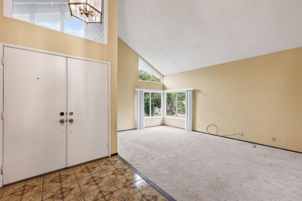 Image 3 of property listing at 20683 Greenleaf Drive, Cupertino, CA 95014