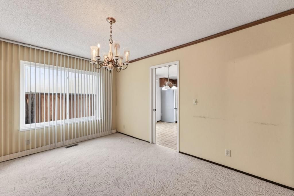 Image 7 of property listing at 20683 Greenleaf Drive, Cupertino, CA 95014