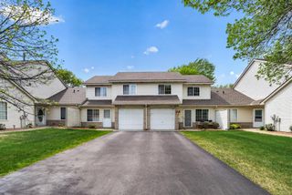 7886 Forest Boulevard E, Woodbury, MN 55125