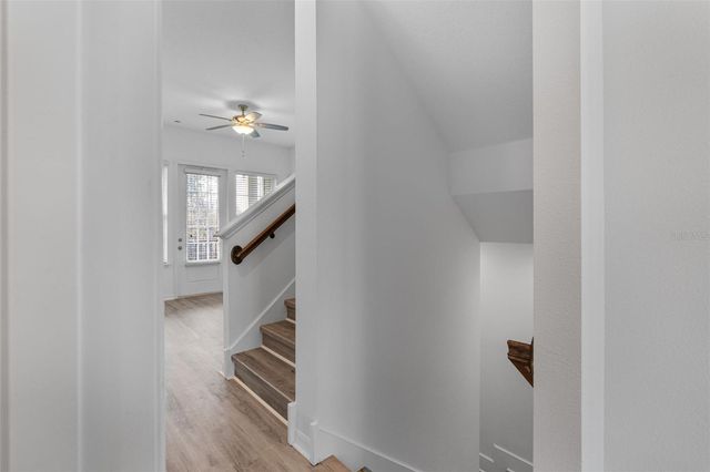 160 SUN PALM LANE, Altamonte Springs, FL 32701