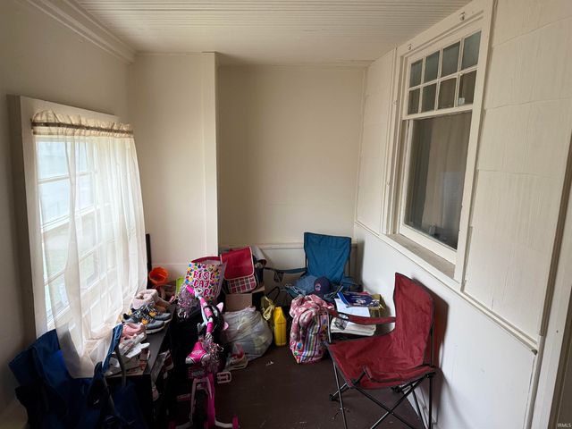 1158 E Indiana Avenue, South Bend, IN 46613