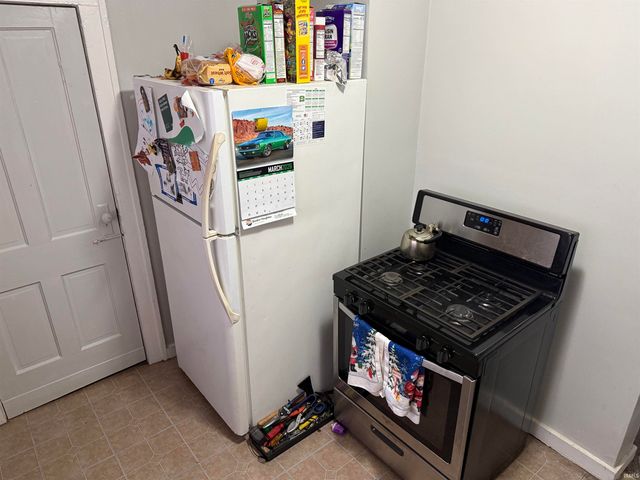 1158 E Indiana Avenue, South Bend, IN 46613