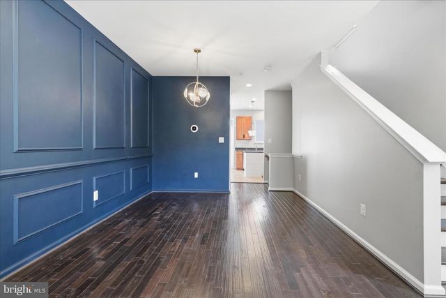 121 DANBURY ST SW, Washington, DC 20032