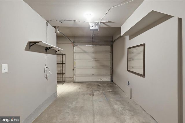 121 DANBURY ST SW, Washington, DC 20032