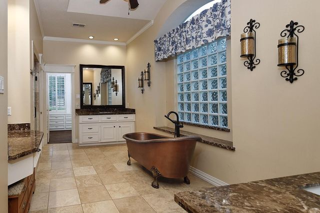 23 Hillock Woods, The Woodlands, TX 77380