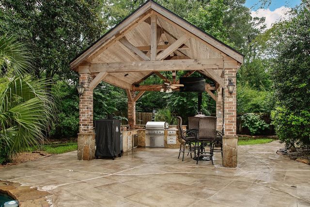 23 Hillock Woods, The Woodlands, TX 77380