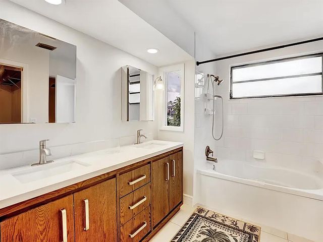 1113 RAINWOOD Circle W, Palm Beach Gardens, FL 33410
