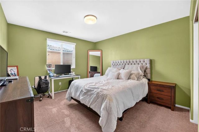 1216 Burgundy Rose, Beaumont, CA 92223