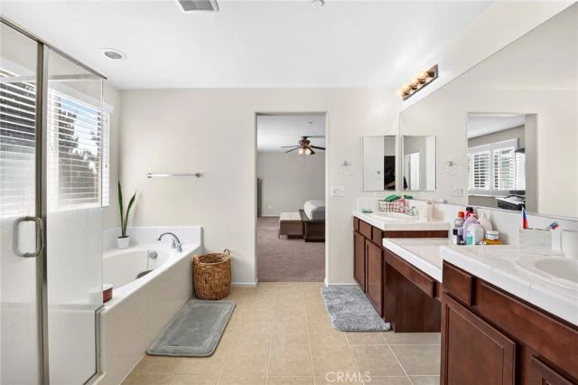 1216 Burgundy Rose, Beaumont, CA 92223