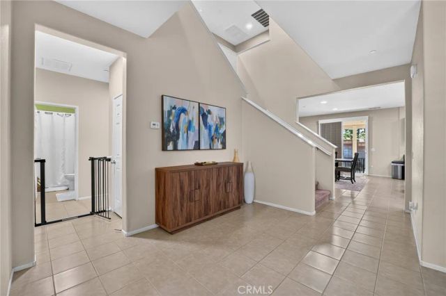 1216 Burgundy Rose, Beaumont, CA 92223