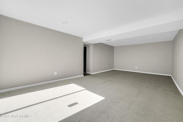 5305 BAGNALL DRIVE, Jefferson City, MO 65109