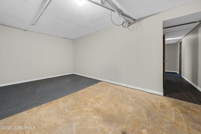 5305 BAGNALL DRIVE, Jefferson City, MO 65109