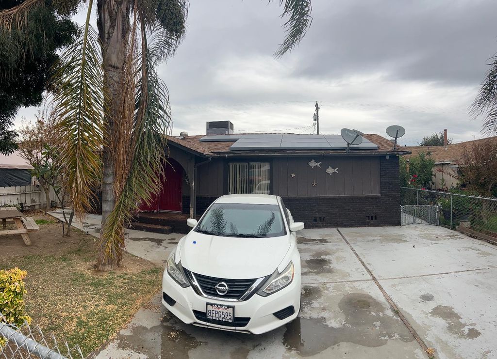 921 Atlantic Dr, Modesto, CA 95358