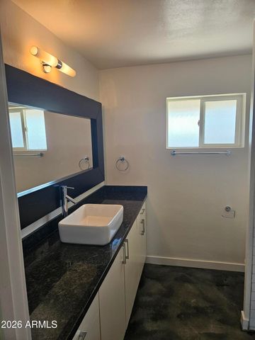 1516 E ROVEY Avenue 5A, Phoenix, AZ 85014