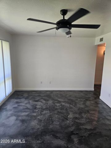 1516 E ROVEY Avenue 5A, Phoenix, AZ 85014