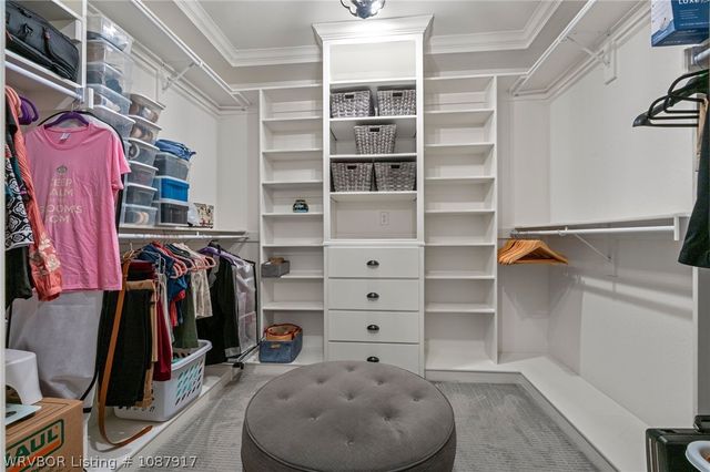 9208 Shirecrest Drive, Fort Smith, AR 72916