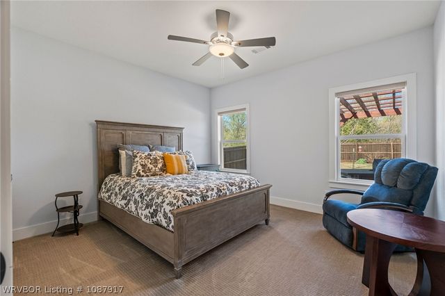 9208 Shirecrest Drive, Fort Smith, AR 72916