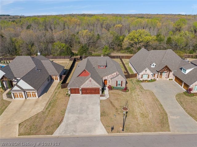 9208 Shirecrest Drive, Fort Smith, AR 72916