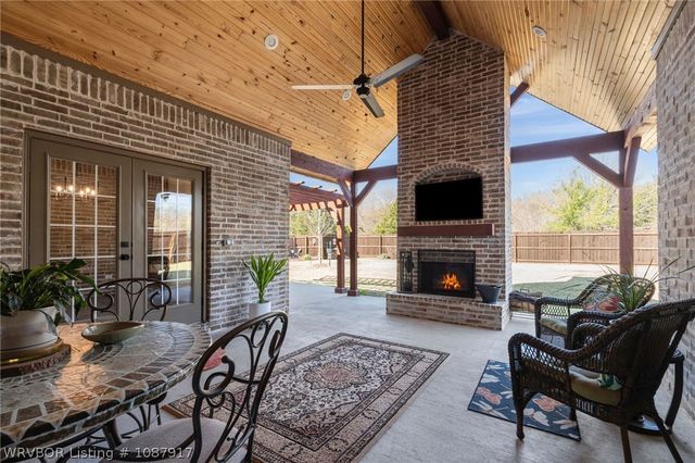 9208 Shirecrest Drive, Fort Smith, AR 72916