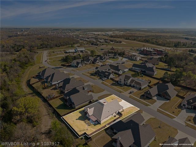 9208 Shirecrest Drive, Fort Smith, AR 72916