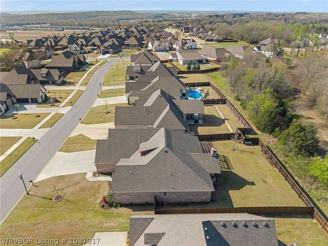 9208 Shirecrest Drive, Fort Smith, AR 72916