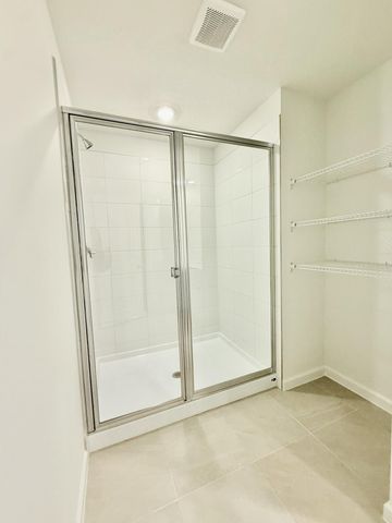 586 Salisbury Circle, Fort Pierce, FL 34982