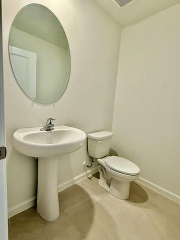 586 Salisbury Circle, Fort Pierce, FL 34982