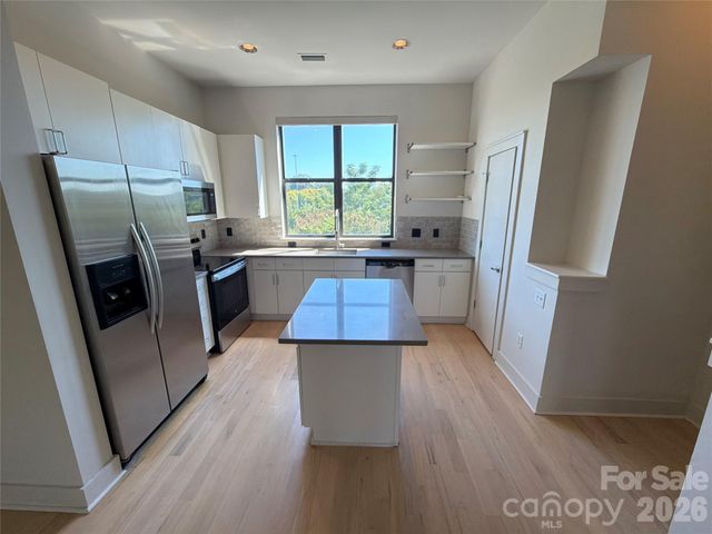 542 N Mcdowell Street, Charlotte, NC 28204