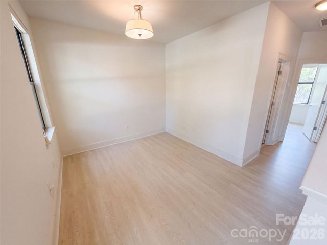 542 N Mcdowell Street, Charlotte, NC 28204