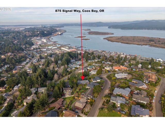 875 SIGNAL Way, Coos Bay, OR 97420