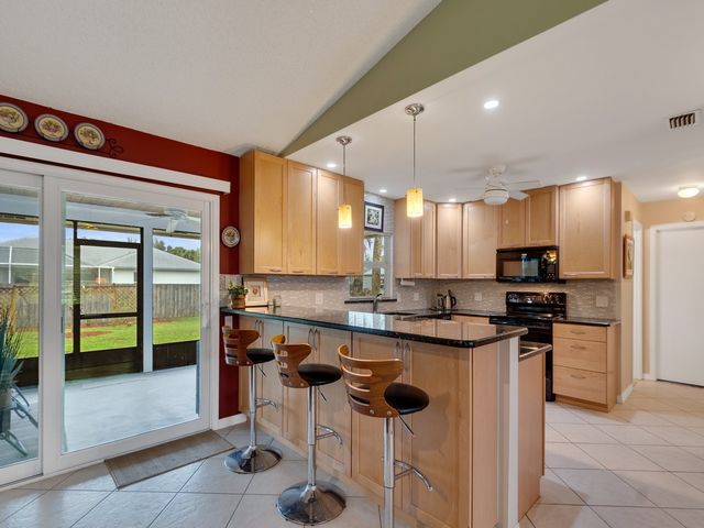 425 Bywood Avenue, Sebastian, FL 32958