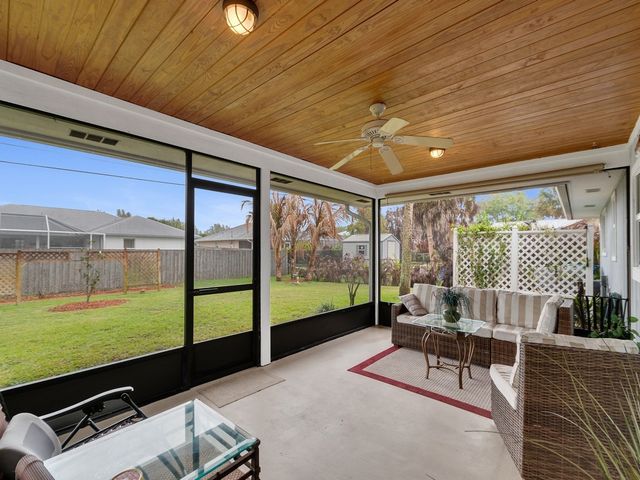 425 Bywood Avenue, Sebastian, FL 32958