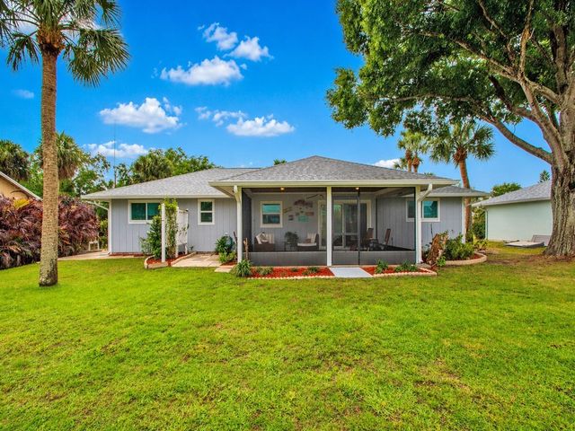 425 Bywood Avenue, Sebastian, FL 32958
